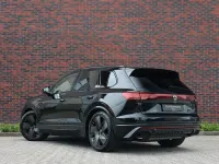 Gebraucht VW Touareg R 462 PS (339 kW) 2025 Schwarz SUV