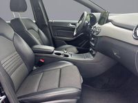 Gebraucht Mercedes B200 Business 156 PS (114 kW) 2018 Schwarz Van / Kleinbus