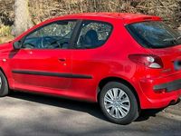 Gebraucht Peugeot 206+ 68 PS (50 kW) 2010 Kleinwagen