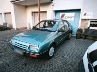 Occasion Ford Sierra 75 ch (55 kW) 1983 Vert Berline