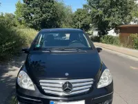 Gebraucht Mercedes B200 136 PS (100 kW) 2006 Schwarz Van / Kleinbus