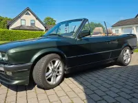 Gebraucht BMW 325 Cabriolet Performance 170 PS (125 kW) 1987 Grün Cabrio