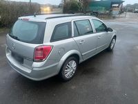 Gebraucht Opel Astra 105 PS (77 kW) 2005 Silber Kombi