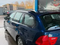 Gebraucht BMW 318 143 PS (105 kW) 2010 Blau Kombi