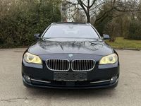 Gebraucht BMW 530 Performance 258 PS (189 kW) 2013 Blau Kombi