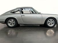 Second-hand Porsche 911 131 CP (96 kW) 1966 Argintiu Coupe