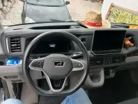Używany MAN TGE 177 KM (130 kW) 2025 Szary Van