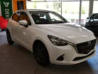 Usata Mazda 2 75 CV (55 kW) 2016 Bianco Berlina