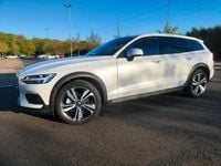 Gebraucht Volvo V60 CC 190 PS (139 kW) 2020 Weiß Kombi
