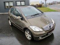 Gebraucht Mercedes A180 Avantgarde 109 PS (80 kW) 2010 Braun Kleinwagen