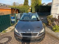 Gebraucht Peugeot 308 131 PS (96 kW) 2016 Grau Kombi