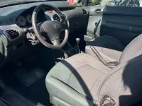Gebraucht Peugeot 206 75 PS (55 kW) 2008 Schwarz Limousine