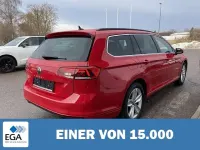 Gebraucht VW Passat Business 200 PS (147 kW) 2022 Rot Kombi