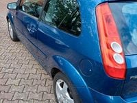 Gebraucht Ford Fiesta 101 PS (74 kW) 2008 Kleinwagen