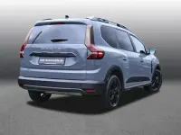 Gebraucht Dacia Jogger Extreme 141 PS (103 kW) 2025 Schiefergrau Van / Kleinbus