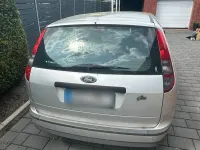 Gebraucht Ford Focus Ghia 101 PS (74 kW) 2006 Silber Kombi