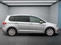 Gebraucht VW Touran 150 PS (110 kW) 2025 Silber Van / Kleinbus