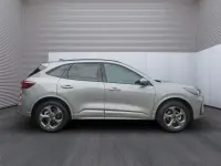 Gebraucht Ford Kuga 184 PS (135 kW) 2024 Silber SUV