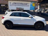 Gebraucht VW T-Roc Life 116 PS (85 kW) 2023 Pure white SUV