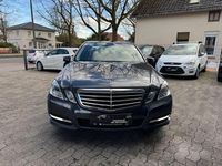 Gebraucht Mercedes E220 Avantgarde 170 PS (125 kW) 2010 Grau Limousine