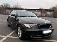 Gebraucht BMW 118 142 PS (104 kW) 2011 Schwarz Kleinwagen