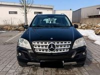 Gebraucht Mercedes ML350 231 PS (169 kW) 2010 Schwarz SUV