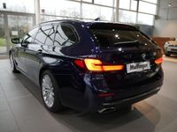 Gebraucht BMW 530 286 PS (210 kW) 2023 Tansanitblau (metallic) Kombi