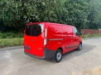 Occasion Ford Transit Custom 105 PK (77 kW) 2017 Rood MPV