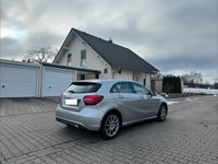 Gebraucht Mercedes A200 Edition 156 PS (114 kW) 2017 Silber Limousine