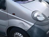 Gebraucht Opel Vivaro 80 PS (58 kW) 2005 Silber Van / Kleinbus