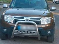 Second-hand Dacia Duster 105 CP (77 kW) 2011 Maro SUV