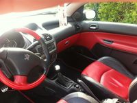 Gebraucht Peugeot 206 CC 148 PS (108 kW) 2004 Schwarz Cabrio