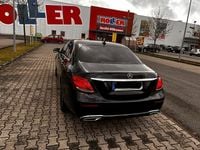 Gebraucht Mercedes E220 196 PS (144 kW) 2018 Schwarz Limousine