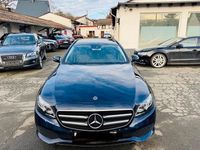 Gebraucht Mercedes E300 306 PS (225 kW) 2019 Blau Kombi