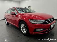 Gebraucht VW Passat Business 122 PS (89 kW) 2023 Rot Kombi