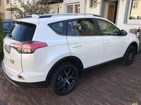 Gebraucht Toyota RAV4 Hybrid Edition 155 PS (114 kW) 2016 Weiß SUV