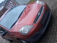 Gebraucht Ford Fiesta 69 PS (50 kW) 2007 Rot Kleinwagen