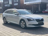 Gebraucht Skoda Superb Style 190 PS (139 kW) 2018 Weiß Kombi