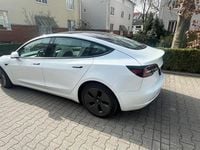 Gebraucht Tesla Model 3 Standard Range Plus 239 kW (325 PS) 2021 Weiß Limousine