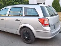 Gebraucht Opel Astra 116 PS (85 kW) 2009 Silber Kombi