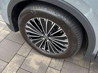 Gebraucht VW Tiguan Elegance 150 PS (110 kW) 2024 Silber SUV