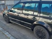 Second-hand VW Bora 110 CP (80 kW) 2003 Albastru Berlinǎ