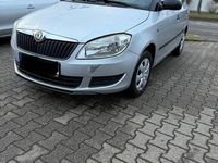 Gebraucht Skoda Fabia Cool Edition 60 PS (44 kW) 2010 Silber Limousine