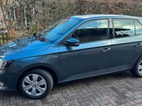 Gebraucht Skoda Fabia Drive 60 PS (44 kW) 2017 Grau Kleinwagen