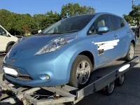 Gebraucht Nissan Leaf Basis 80 kW (109 PS) 2012 Blau (efficient blue (m)) Kleinwagen