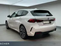 Gebraucht BMW 120 Sport Line 156 PS (114 kW) 2025 Weiß Kleinwagen