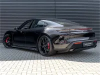 Neu Porsche Taycan GTS 514 kW (700 PS) 2026 Schwarz Limousine