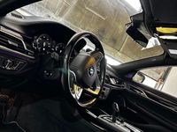 Gebraucht BMW 750 M Performance 400 PS (294 kW) 2017 Grau Limousine