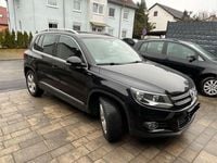 Gebraucht VW Tiguan LOUNGE 150 PS (110 kW) 2015 Schwarz SUV