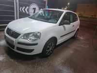 Gebraucht VW Polo 60 PS (44 kW) 2009 Weiß Kleinwagen